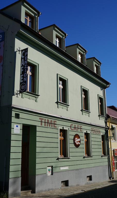 Time Cafe & Penzion Příbram المظهر الخارجي الصورة